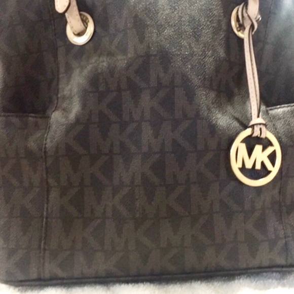 •Sold• MICHAEL KORS LOGO TOTE + reservable Belt - Picture 2 of 8